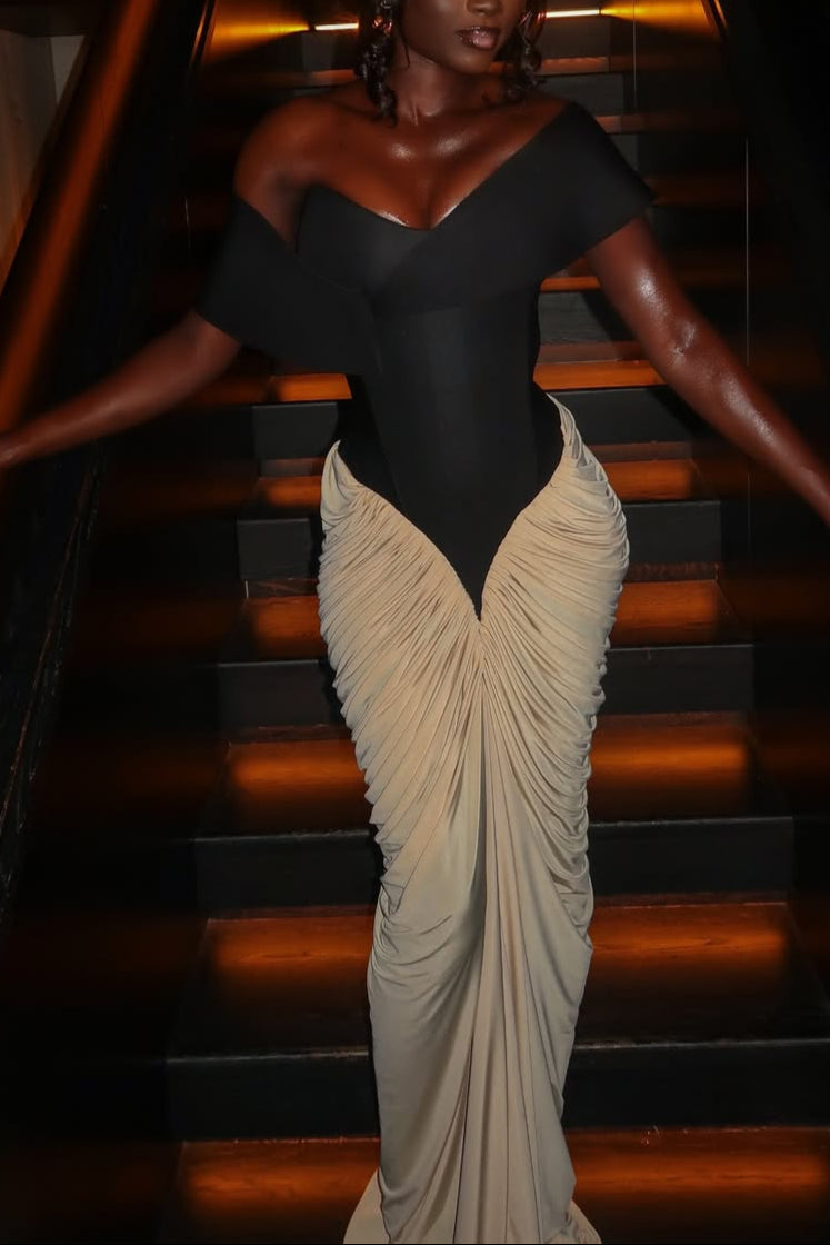 Round Neck Sleeveless Backless Side Drape Dress