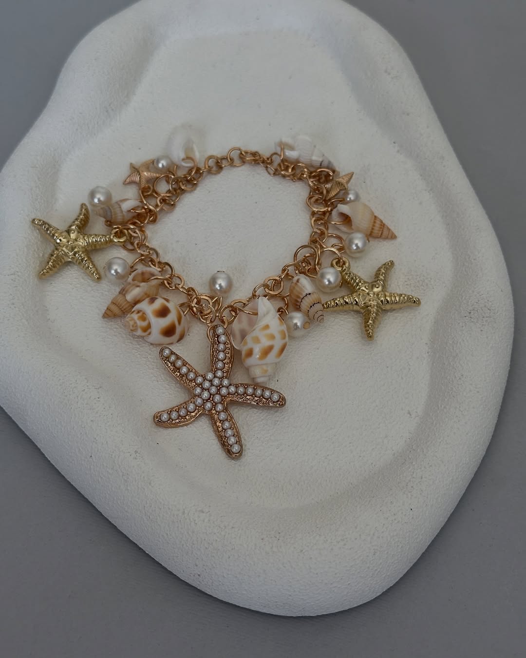 Beach Vibes Pearl Anklet – Starfish, Shell & Beads