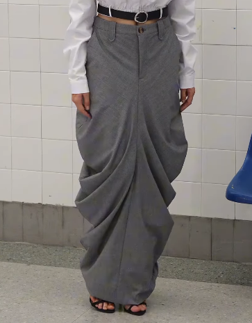 Stylish Skirt 2pc Set