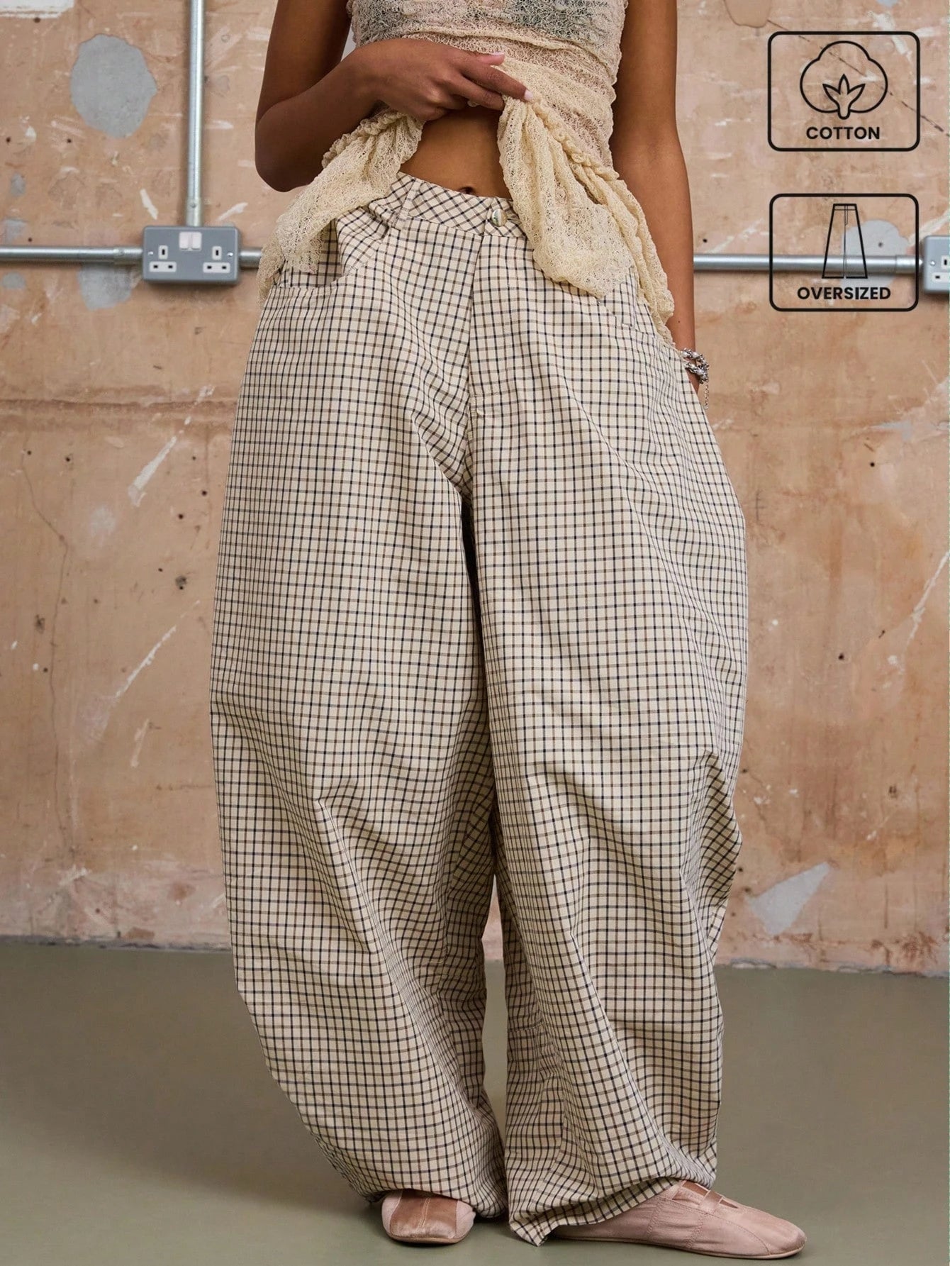 Low Rise Baggy Barrell Fit Check Trousers