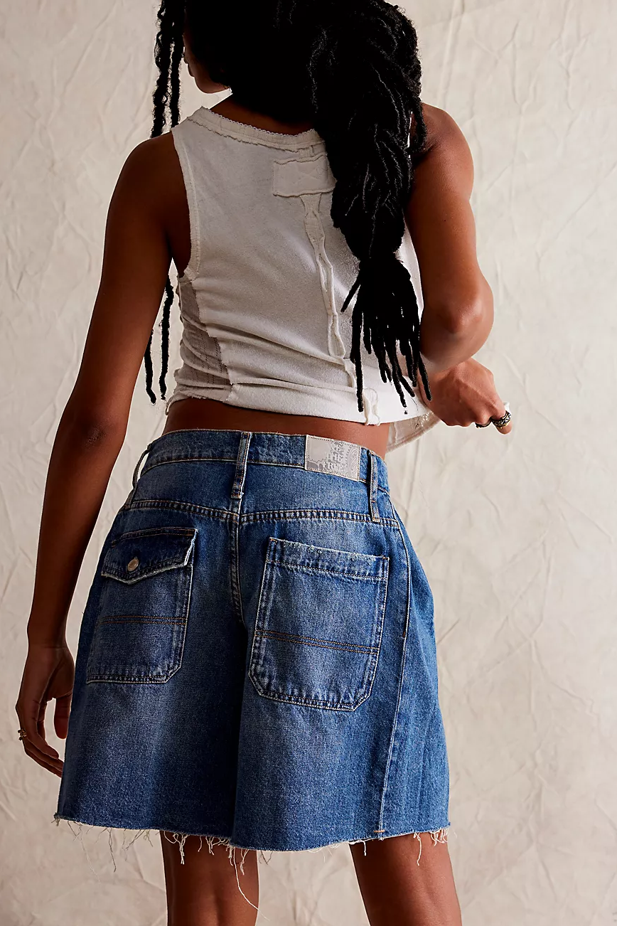 Raw Hem Wide-Leg Denim Bermuda Shorts