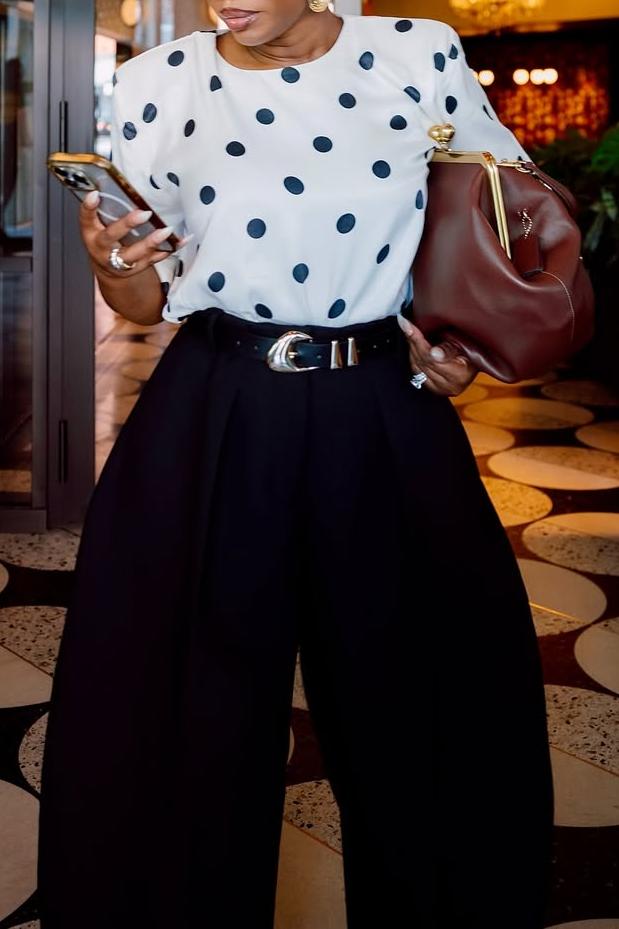 Satin Shoulder Pads T-shirt In Cream Polka Dots