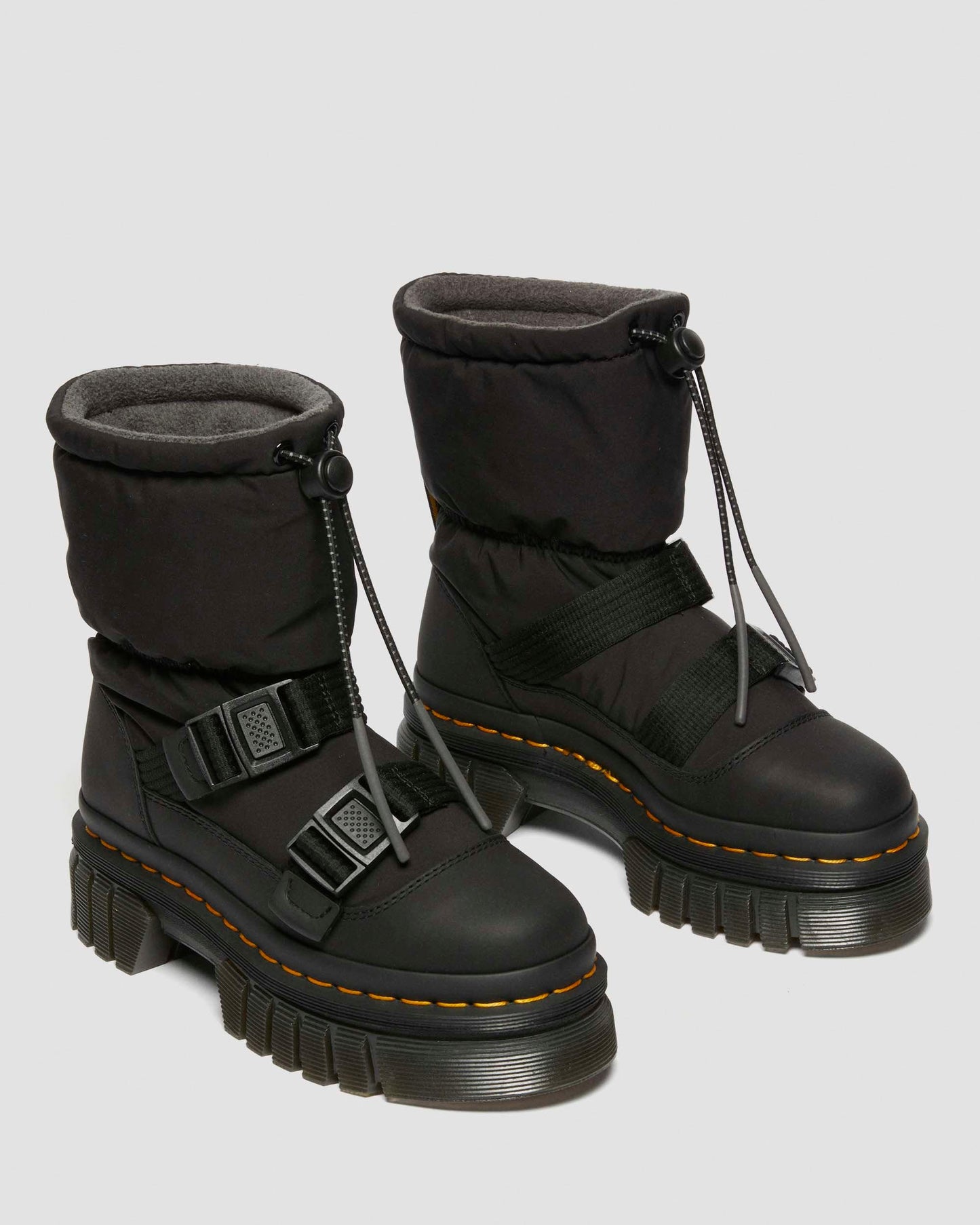 Lo Puffer Boots