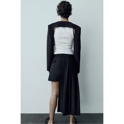 Woman Asymmetrical Pleated Skirt