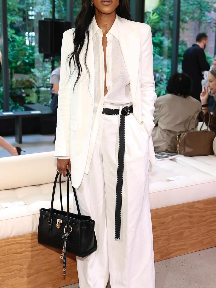 White Single-Breasted Blazer