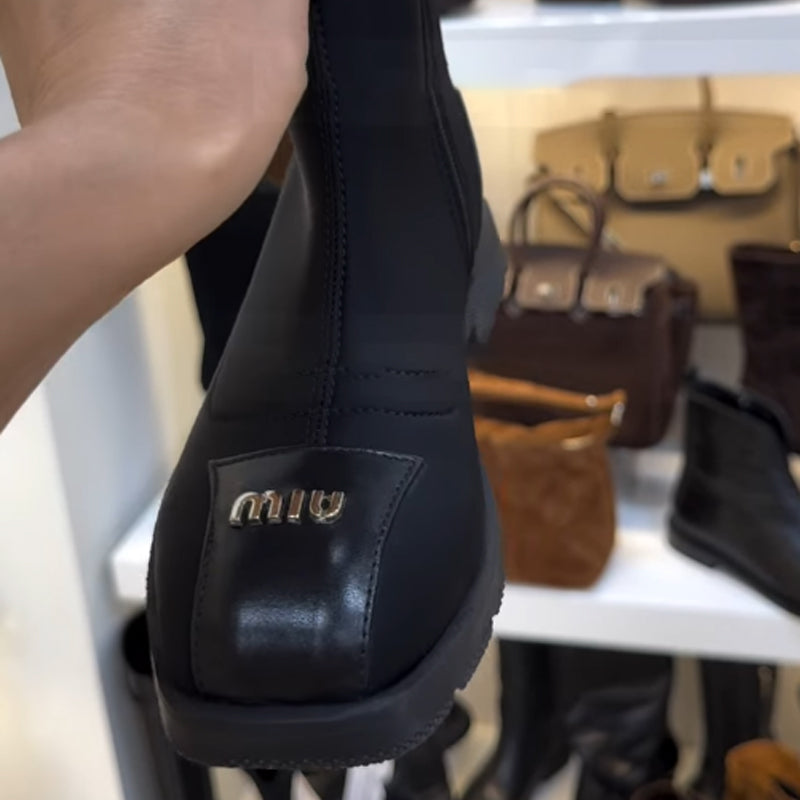 Side Zip Flat Stretch Boots