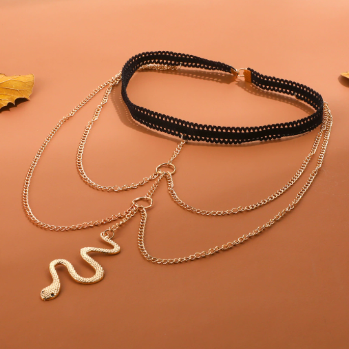 Chic Serpentine Thigh Chain